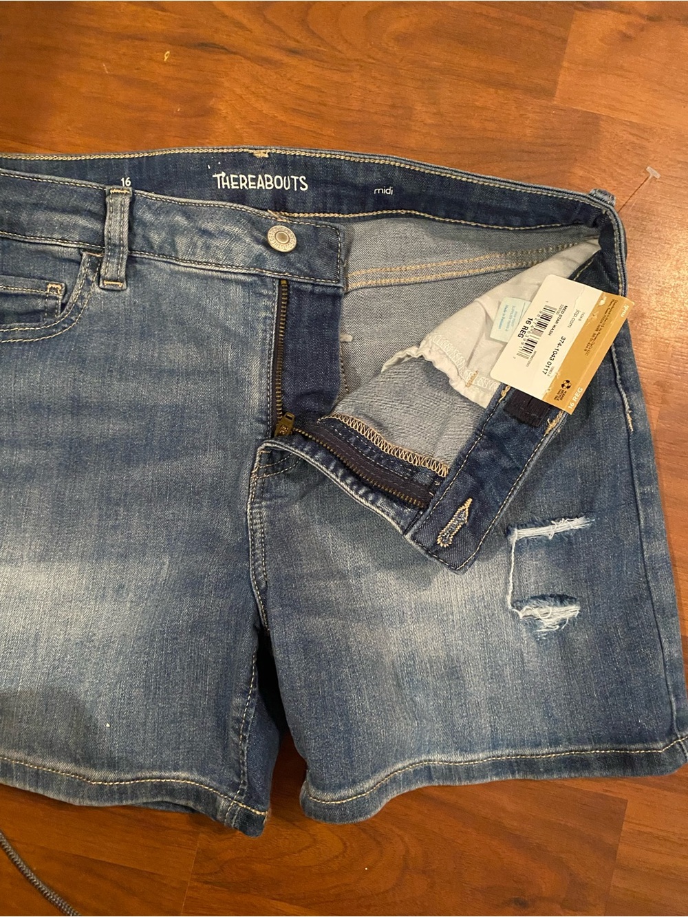 16 youth Blue Denim Shorts - Distressed Mid Rise